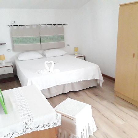 B&B I Limoni Sorso Eksteriør billede