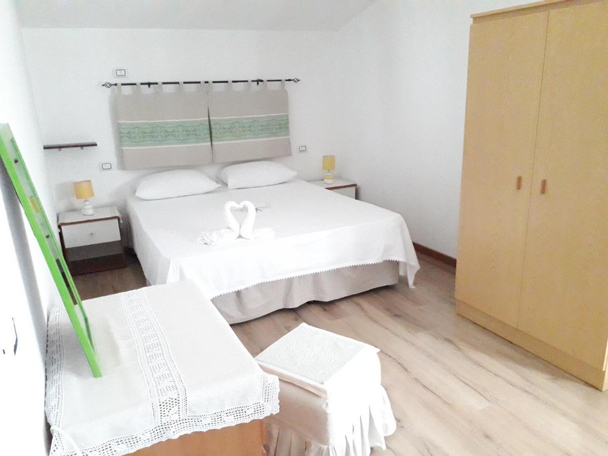 B&B I Limoni Sorso Eksteriør billede